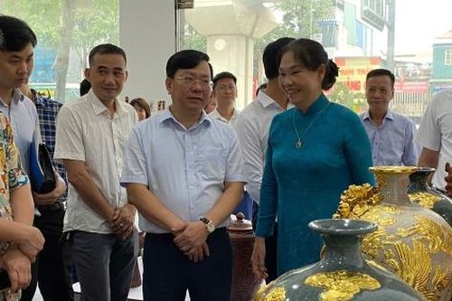Triển lãm chuyên đề gốm sứ - sơn son thếp vàng năm 2025: Mở rộng cơ hội hợp tác