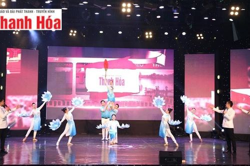 Ấn tượng Chương trình giao lưu nghệ thuật 'Bút sắc lòng trong'