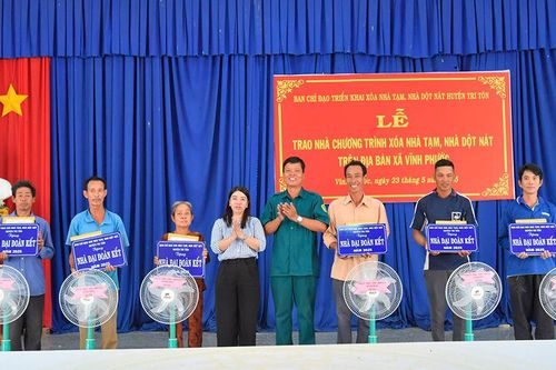 Mái ấm từ tấm lòng người lính