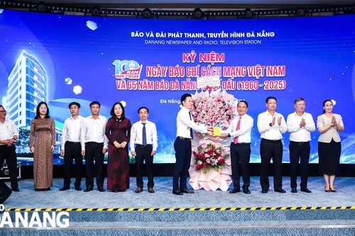Báo và Đài Phát thanh, Truyền hình Đà Nẵng kỷ niệm 65 năm Báo Đà Nẵng ra số đầu tiên