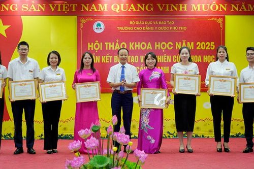 Hội thảo khoa học năm 2025: 'Gắn kết đào tạo và nghiên cứu khoa học với nhu cầu doanh nghiệp'