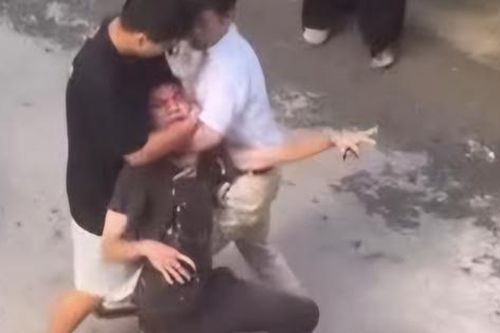 Cơ quan điều tra vào cuộc vụ tài xế đánh nhau sau va chạm giao thông tại Bắc Giang