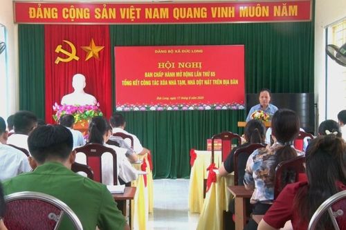 Phó Chủ tịch HĐND tỉnh Nông Thanh Tùng dự hội nghị Ban Chấp hành lần thứ 65 (mở rộng) xã Đức Long (Hòa An)