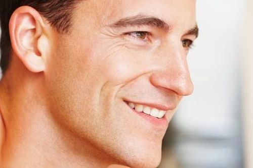 Bài tập đơn giản nhất giúp đường viền hàm sắc nét, trẻ trung hơn