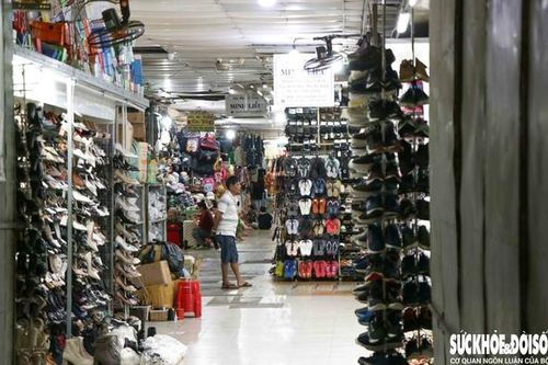 Sau tin đồn kiểm tra hàng hóa ở chợ Phan Rang gây hoang mang, tiểu thương đã mở ki-ốt trở lại