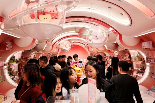 Trung Quốc 'giải cứu' tiêu dùng thế nào