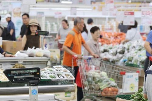Chi phí sinh hoạt tại Hàn Quốc vượt xa mức trung bình OECD