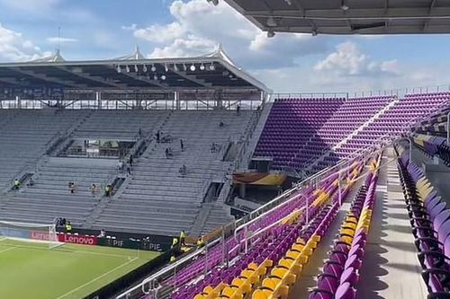 Ngán ngẩm với lượng khán giả tới xem trận đấu của đại diện châu Á tại FIFA Club World Cup 2025