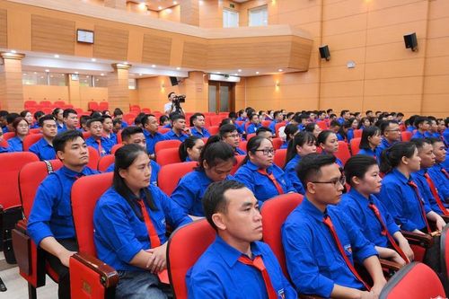 Hơn 500 bác sĩ trẻ được đào tạo về công tác vùng khó khăn