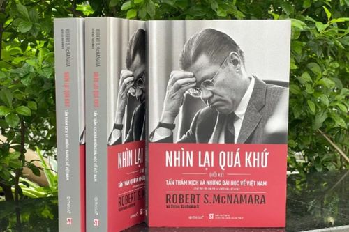 Hồi ký của cựu Bộ trưởng Quốc phòng Mỹ về Việt Nam ra mắt độc giả