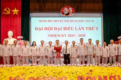 Hải quan TPHCM thu vượt chỉ tiêu dự toán 13.647 tỷ đồng