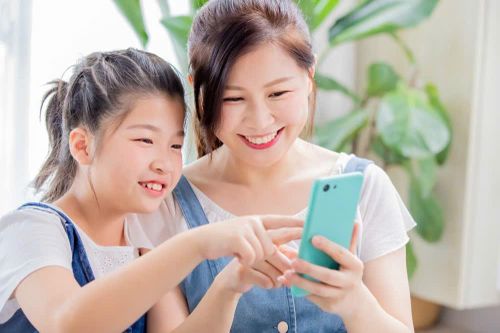 Khoe con trên mạng, đâu là giới hạn?