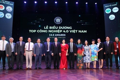 Hơn 100 nhà lãnh đạo và doanh nghiệp sẽ được vinh danh tại Chương trình biểu dương Top Công nghiệp 4.0 Việt Nam lần thứ 4, năm 2025