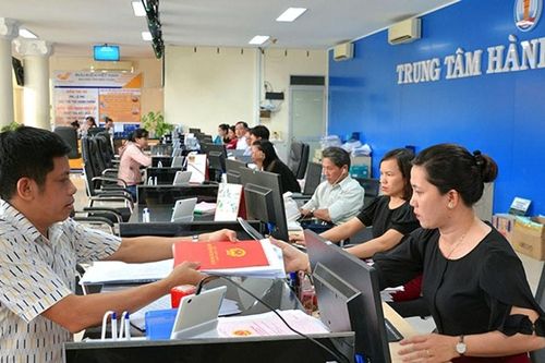 Công khai đường dây nóng của Trung tâm phục vụ hành chính công cấp tỉnh, cấp xã trước 25/6/2025
