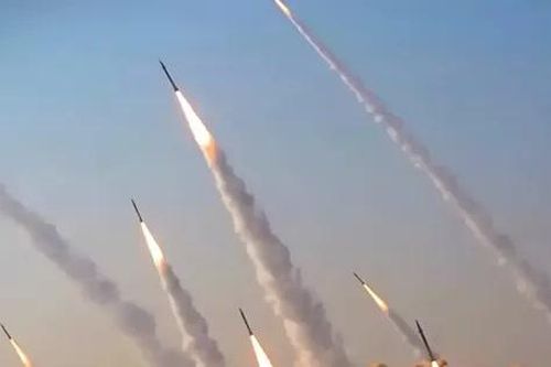 Giải mã kho tên lửa Iran và hệ thống phòng thủ Israel