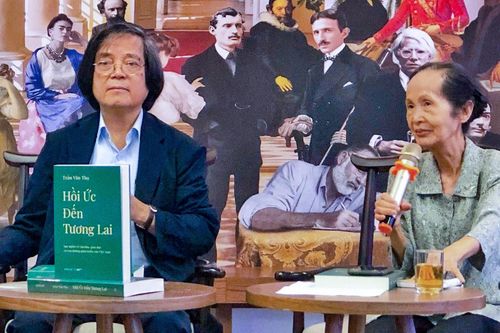 'Hồi ức đến tương lai' và niềm đau đáu của GS Trần Văn Thọ