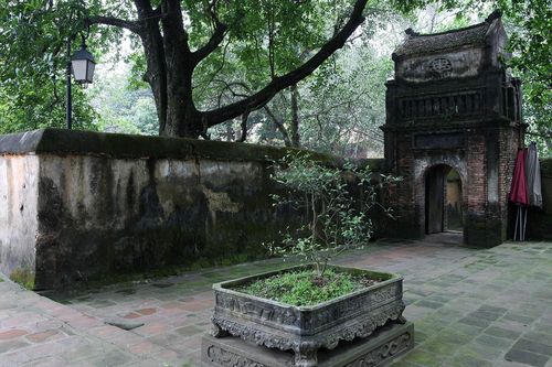 Ngôi chùa sở hữu những di sản cổ nhất, lớn nhất, độc đáo nhất Việt Nam và thế giới
