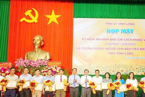 Chủ tịch Vĩnh Long: Báo chí là dẫn đường, làm chủ xu thế, định hướng dư luận