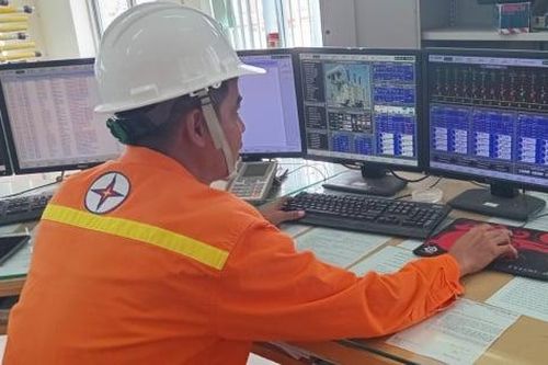 Truyền tải điện miền Tây 3 đảm bảo cung cấp điện mùa nắng nóng, sẵn sàng ứng phó mùa mưa bão