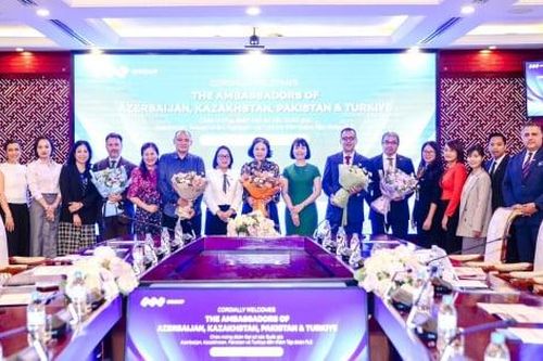 FLC Group tăng cường kết nối ngoại giao khu vực Trung Á - Trung Đông