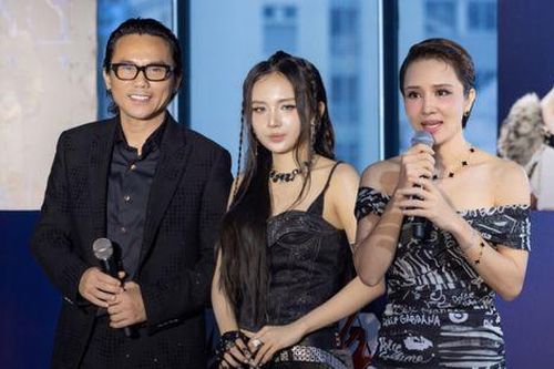 Nữ ca sĩ vừa gia nhập showbiz có bố là ca sĩ Tú Dưa, mẹ là Thúy Hiền wushu