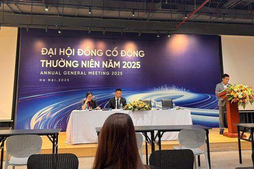 Chứng khoán APEC: 'Nóng' vấn đề vốn điều lệ, hẹn chia cổ tức vào năm 2026