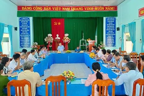 Phó Bí thư Thường trực Tỉnh ủy Phan Văn Thắng kiểm tra công tác vận hành mô hình chính quyền mới tại xã Tân Dương