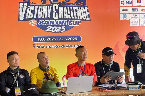 Không khí 'nóng hổi' đường đua Victory Challenger Sailun Cup 2025 ngày thi đấu đầu tiên