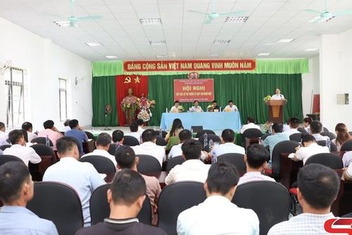 Tổ đại biểu HĐND tỉnh tiếp xúc cử tri tại huyện Mai Sơn