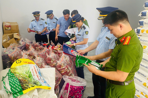 Nghệ An xử phạt gần 1,6 tỷ đồng trong tháng cao điểm chống buôn lậu, gian lận thương mại