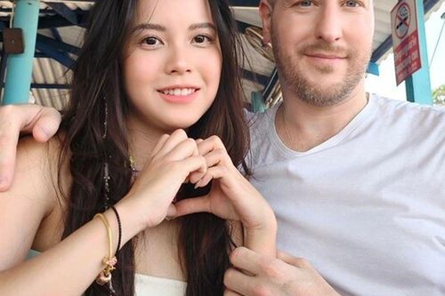Mẹ đơn thân được trai Tây tặng 1 tỷ sau 3 ngày quen, chê chồng gia trưởng nhưng chị em ùn ùn 'xin vía'
