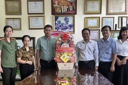 Nhiều cơ quan, đơn vị, đối tác tiếp tục đến thăm, chúc mừng Báo Công an TPHCM