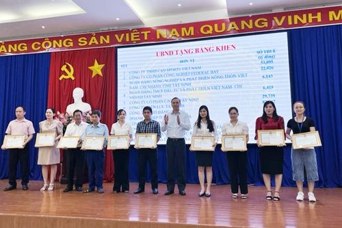'Gỡ vướng' thủ tục hành chính đầu tư: Tây Ninh đồng hành cùng doanh nghiệp