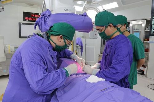 Người đàn ông ở Quảng Ninh bị suy tim kéo dài tuổi thọ nhờ làm tốt việc này