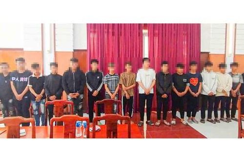Khởi tố 26 đối tượng mang theo hung khí truy đuổi nhau trên đường phố
