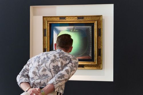 Giới nghệ thuật chọn 'né bão' chính trị tại Art Basel 2025