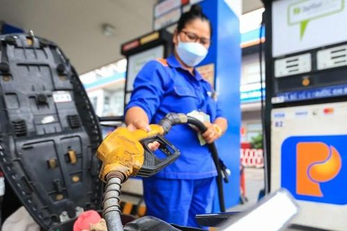 Giá xăng đồng loạt tăng mạnh từ chiều nay 19/6