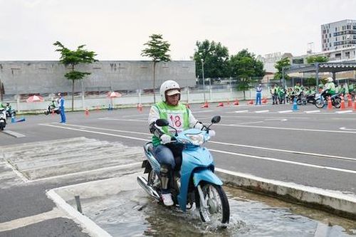 AIP Foundation hợp tác với Grab Việt Nam tăng cường kỹ năng lái xe an toàn cho tài xế công nghệ