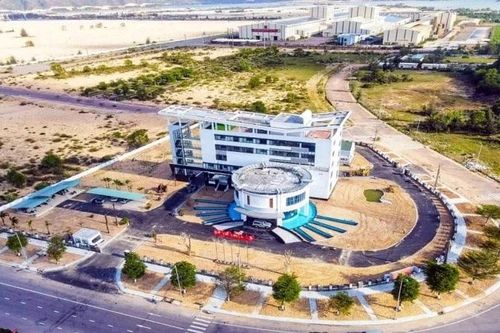 Thu hút đầu tư khu công nghiệp ở Bình Định