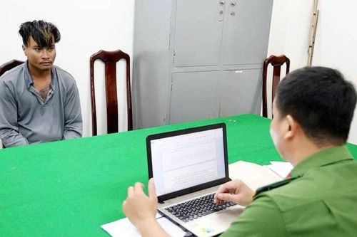 An Giang tạm giữ người đàn ông dùng búa giết người