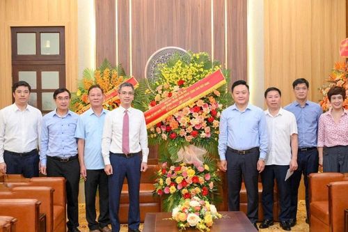Khẳng định, củng cố vai trò, vị trí là tiếng nói uy tín của Đảng, Nhà nước và nhân dân