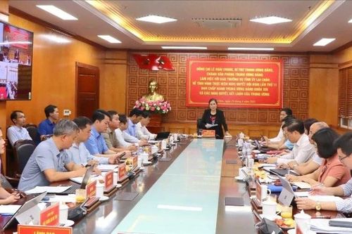 Chánh Văn phòng Trung ương Đảng làm việc với tỉnh Lai Châu