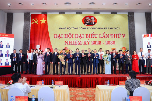 Thị trường vận tải biển tăng trưởng mạnh mẽ thúc đẩy ngành công nghiệp tàu thủy