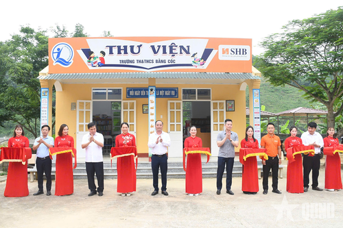 365 triệu đồng hỗ trợ thư viện cho trẻ em khó khăn huyện Hàm Yên, tỉnh Tuyên Quang