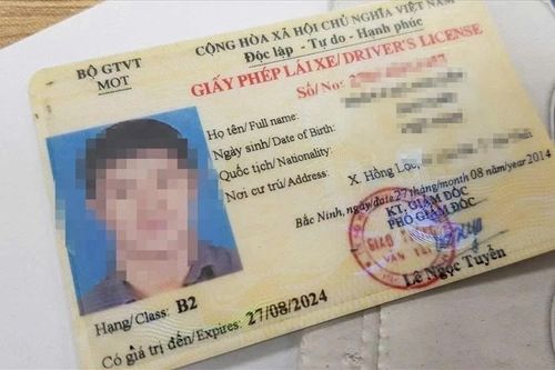 Cho mượn GPLX để né phạt nguội, coi chừng mất bằng 'dính án'