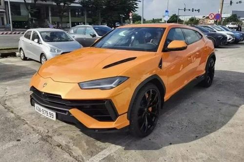 Lamborghini Urus của đại gia Đà Nẵng gắn biển gần 300 triệu
