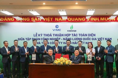 Petrovietnam và VIMC tăng cường liên kết, thúc đẩy phát triển kinh tế biển