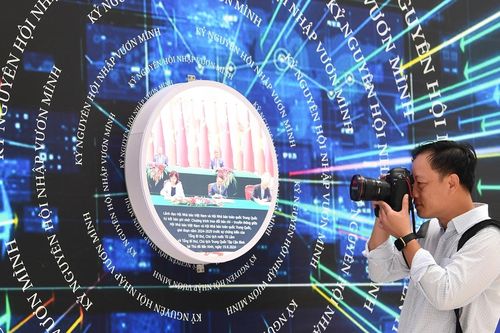 Không gian đặc biệt mừng 100 năm Ngày Báo chí Việt Nam ở Hà Nội