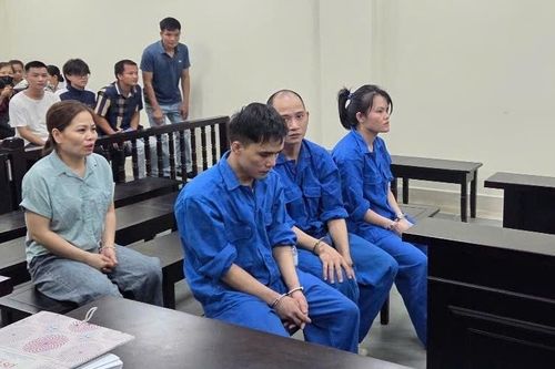 Bi kịch xảy ra khi người phụ nữ ở Hà Nội treo cổ tự tử do bị đánh ghen, đòi nợ