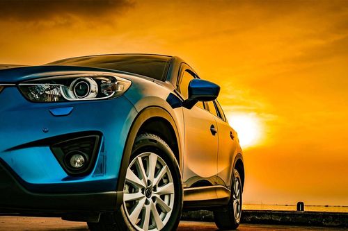 4 vật dụng tuyệt đối không để trong xe hơi khi đỗ dưới trời nắng nóng